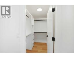 4711 19 Avenue NW - photo 45