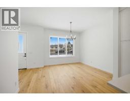 4711 19 Avenue NW - photo 5