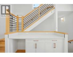 4711 19 Avenue NW - photo 14