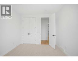 4711 19 Avenue NW - photo 24