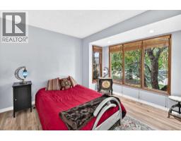 316 Glamorgan Place Sw, Calgary, AB T3E6M2 Photo 16
