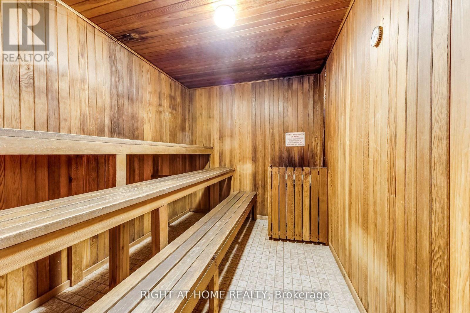#1102 45 SOUTHPORT STREET - 20