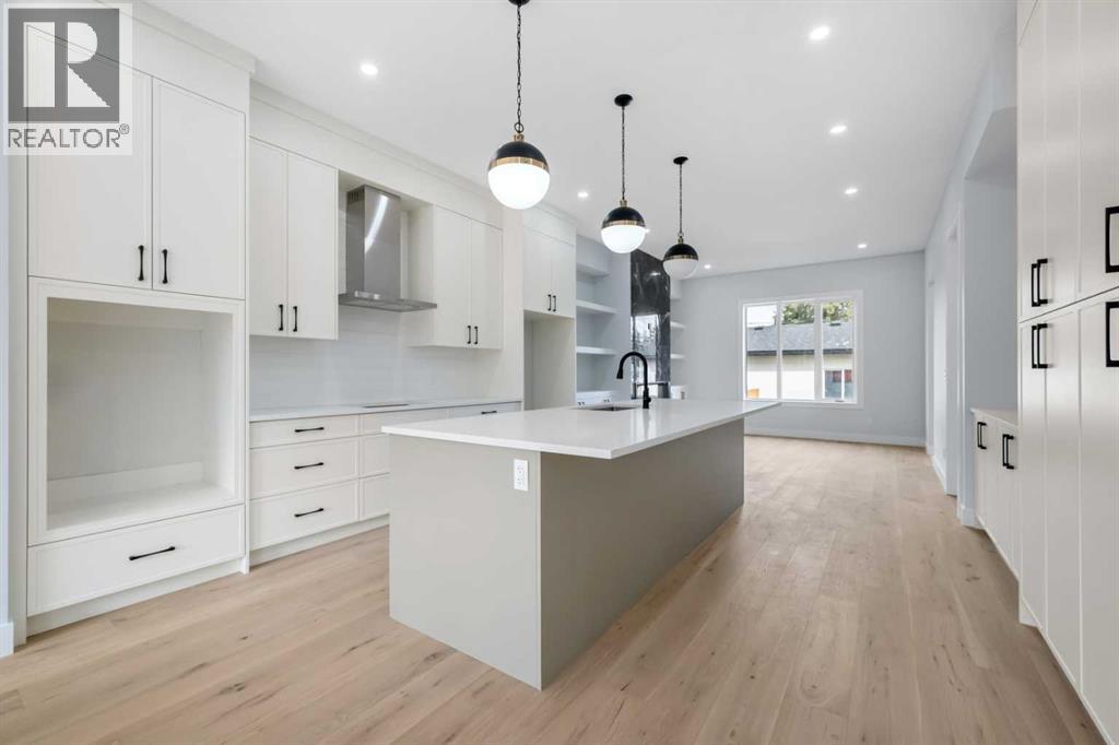 8308 34 Avenue NW - photo 13