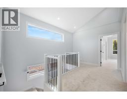 8308 34 Avenue Nw, Calgary, AB T3B1R2 Photo 18