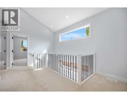 8308 34 Avenue Nw, Calgary, AB T3B1R2 Photo 19