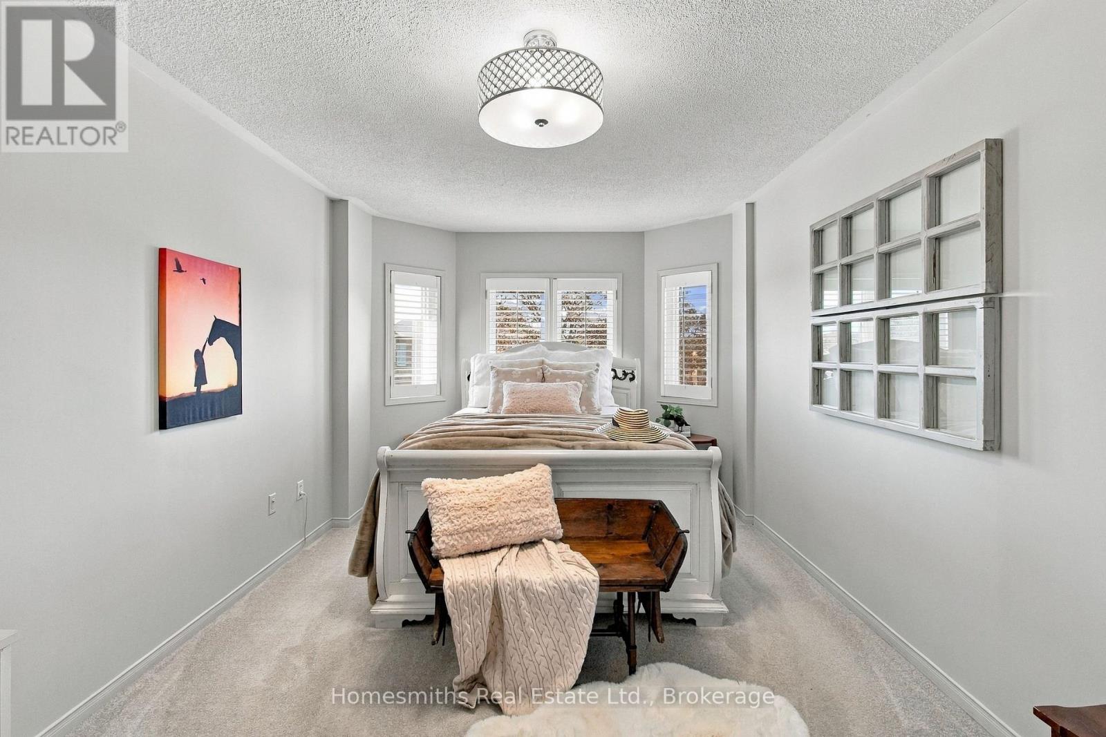 45 GRANVILLE DRIVE - 31