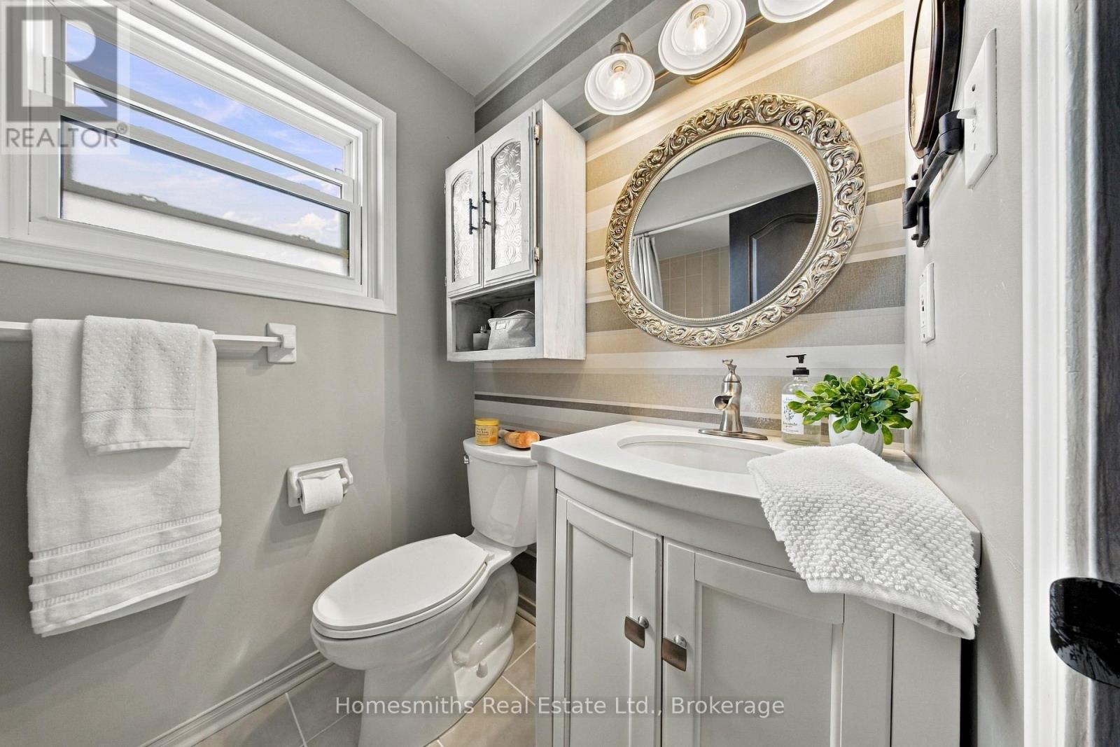45 GRANVILLE DRIVE - Image 32