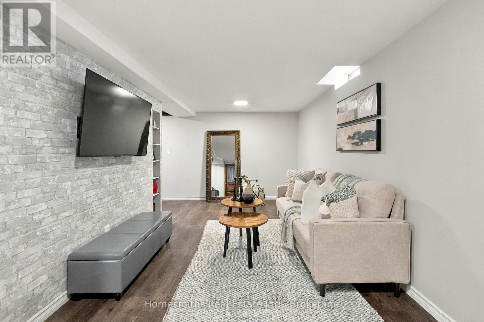 45 GRANVILLE DRIVE - Image 34