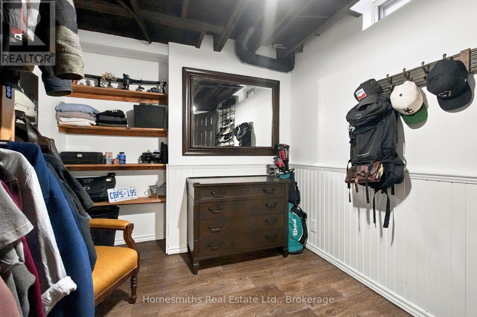 45 GRANVILLE DRIVE - 39