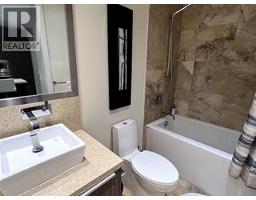 1618 Columbia Street, Vancouver, BC V5Y0B6 Photo 9
