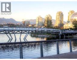 1618 Columbia Street, Vancouver, BC V5Y0B6 Photo 14