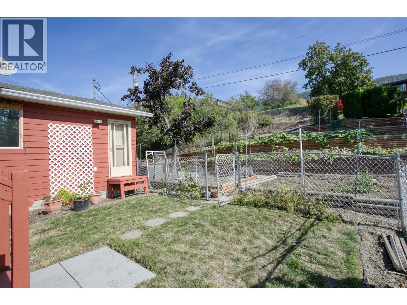 16575 Toby Road - 40