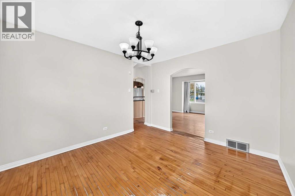 Listing photo – 315 Spruce Street, Springbrook