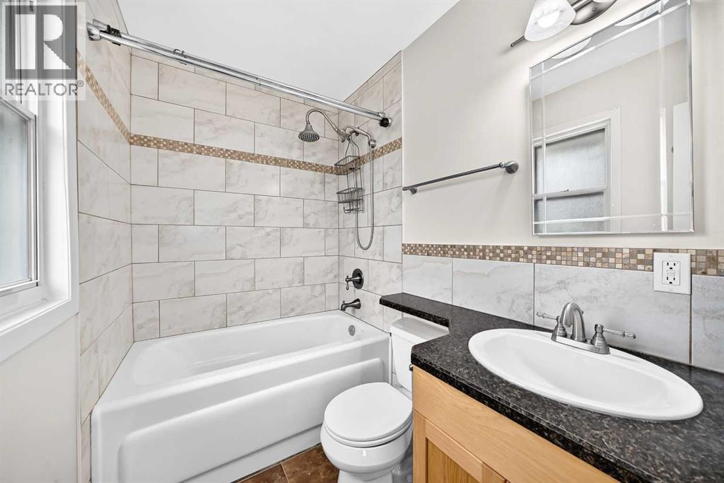 Listing photo – 315 Spruce Street, Springbrook