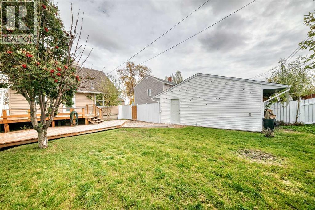 Listing photo – 315 Spruce Street, Springbrook