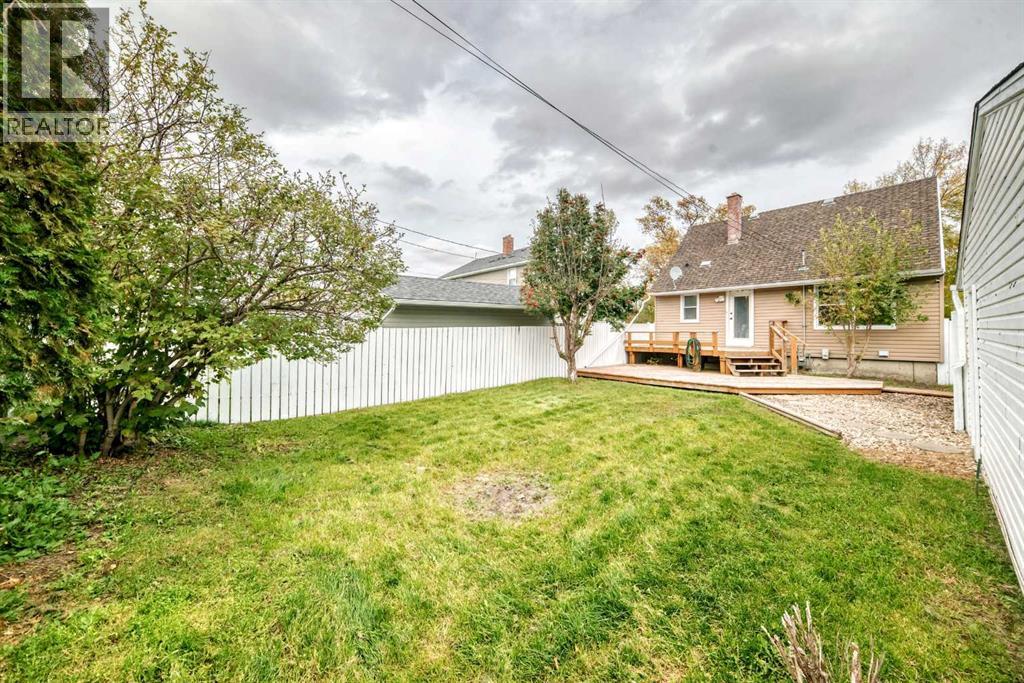 Listing photo – 315 Spruce Street, Springbrook