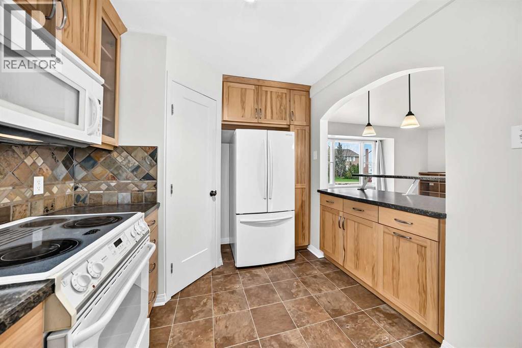 Listing photo – 315 Spruce Street, Springbrook