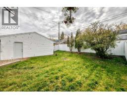 315 Spruce Street, Springbrook, AB T4S1V4 Photo 33