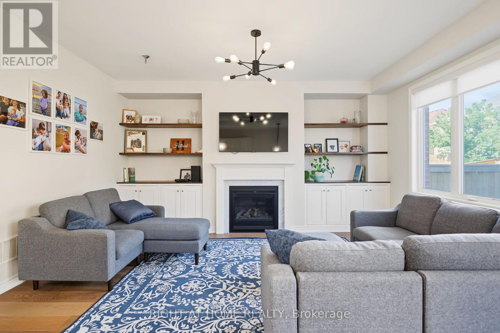 335 BUSATO DRIVE - 11