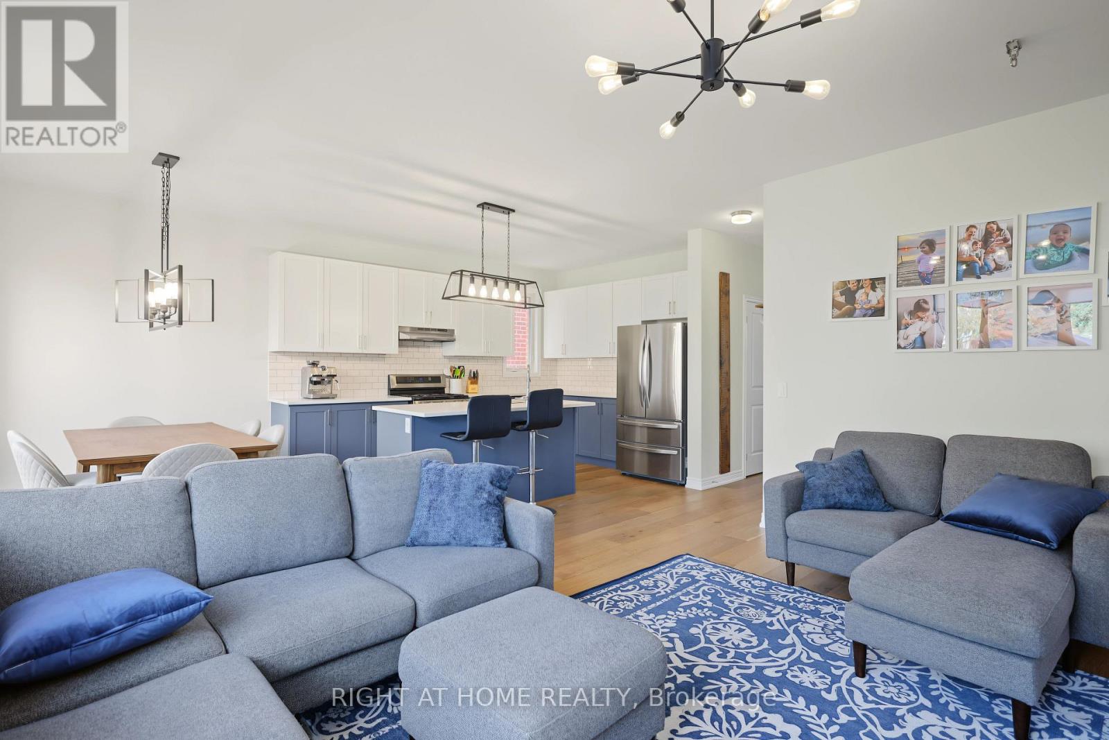 335 BUSATO DRIVE - 13