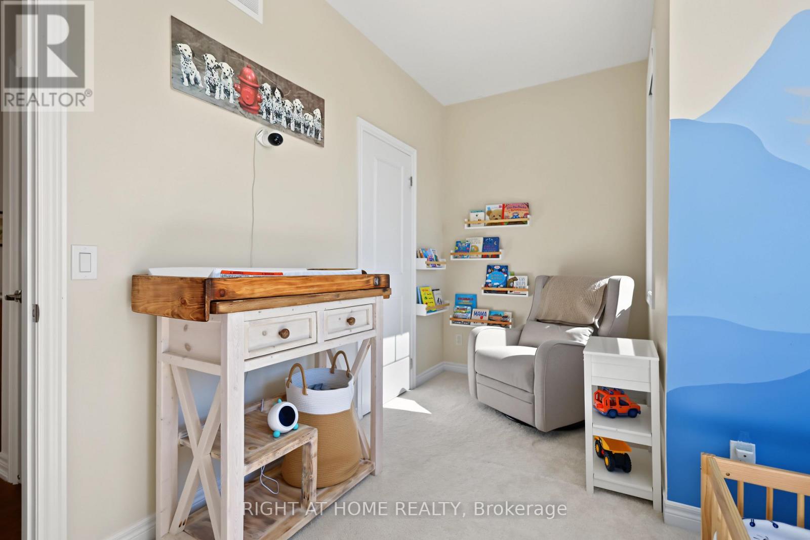 335 BUSATO DRIVE - 27