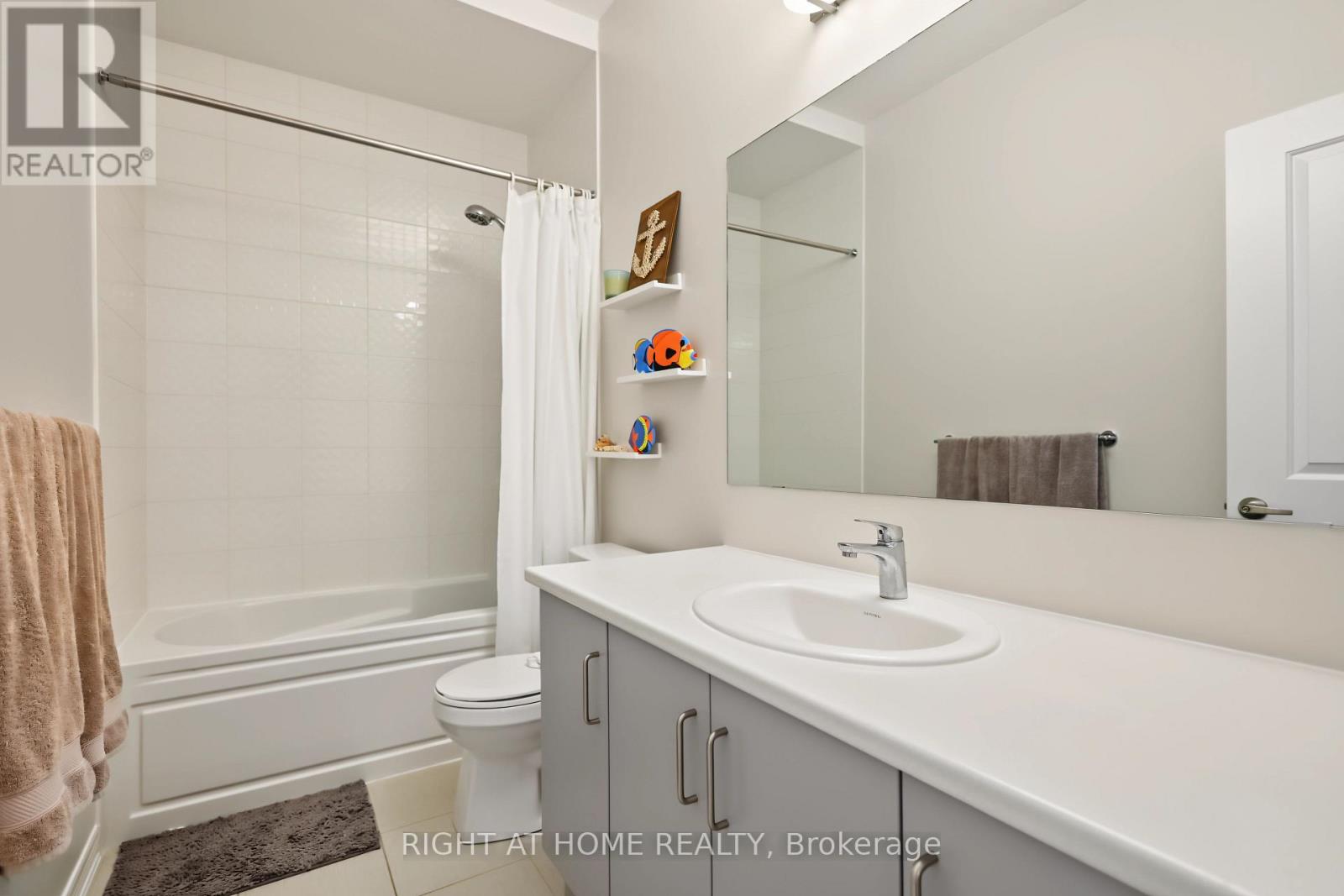 335 BUSATO DRIVE - 29