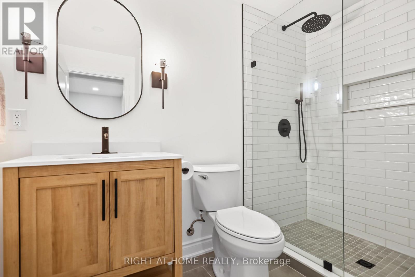 335 BUSATO DRIVE - Image 39