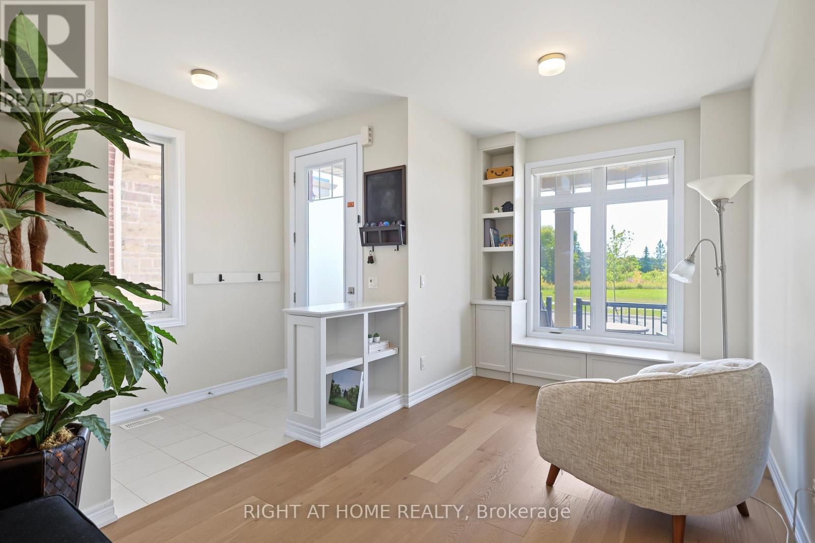 335 BUSATO DRIVE - 4