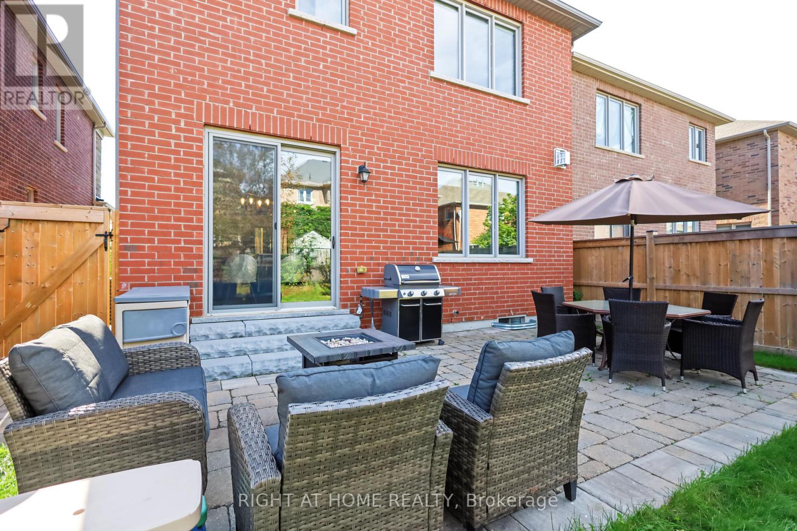 335 BUSATO DRIVE - 41
