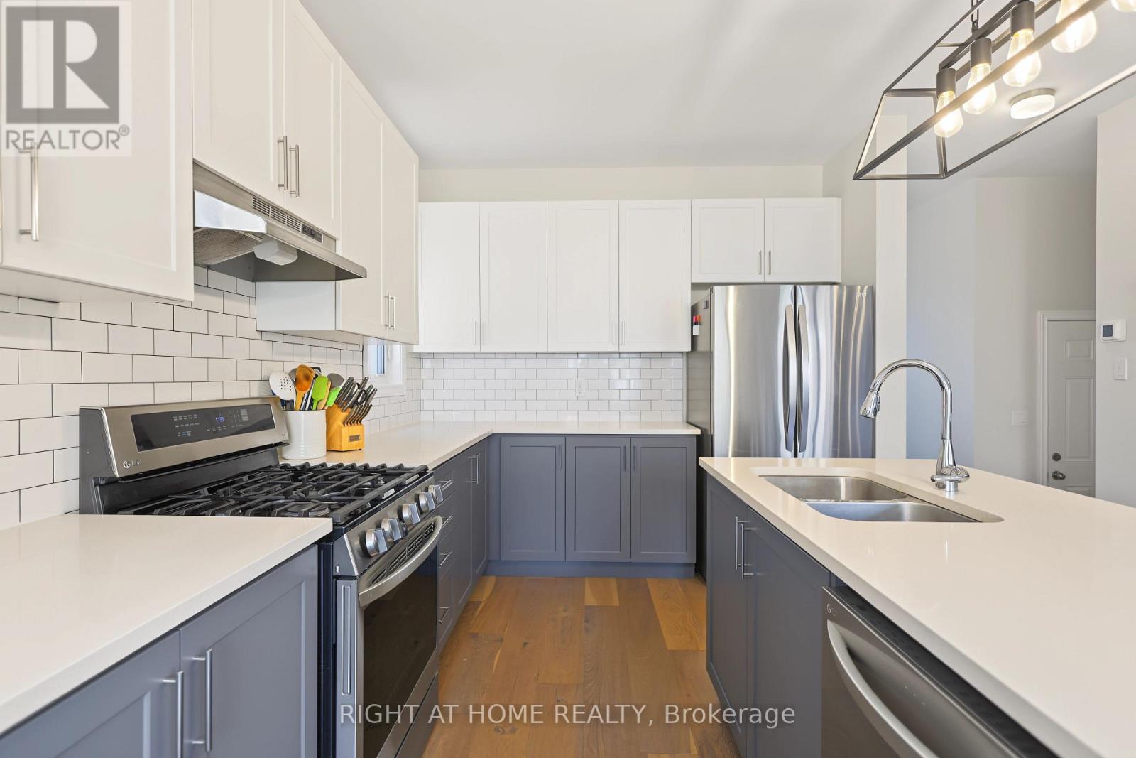335 BUSATO DRIVE - 9
