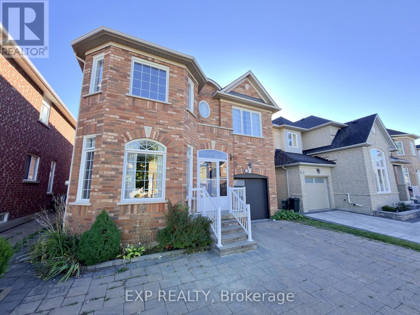 7 DAVIDOFF STREET, Markham (Wismer) — photo 2