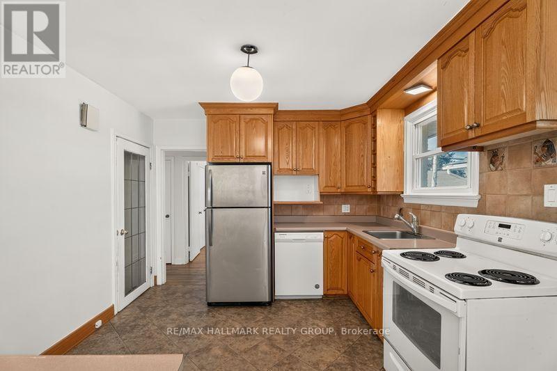 2173 RUSHTON ROAD - 9