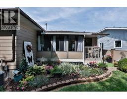 2252 26 Avenue S - photo 31