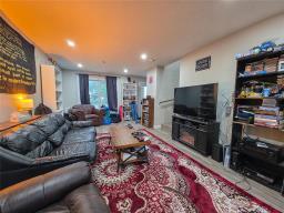 1030 4th Street, Brandon, MB R7A3J4 Photo 17