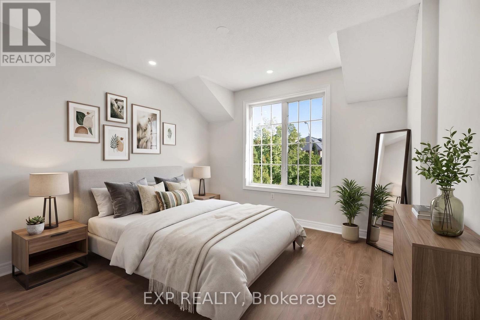 6 PURDY CRESCENT W - Image 28