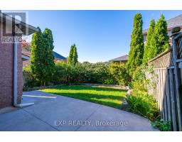 6 Purdy Crescent W, Toronto, ON M9N3X8 Photo 38