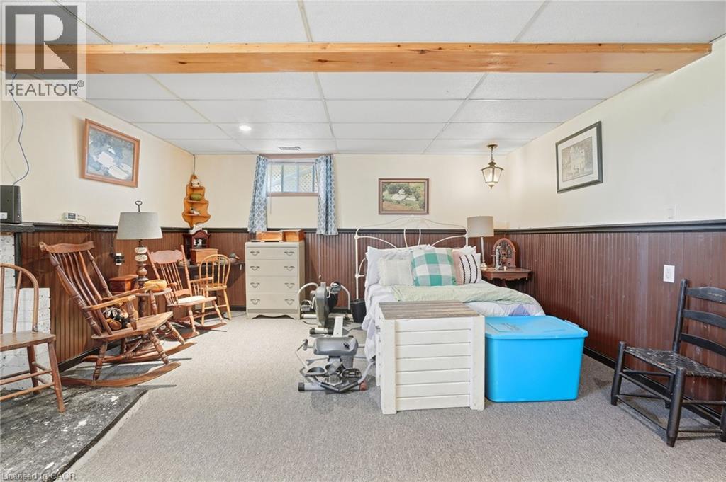 2579 LAKESHORE Road - 22