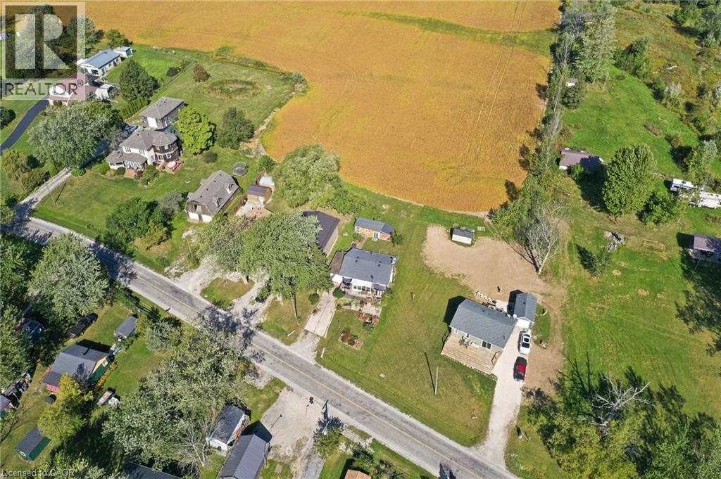 2579 LAKESHORE Road - Image 34