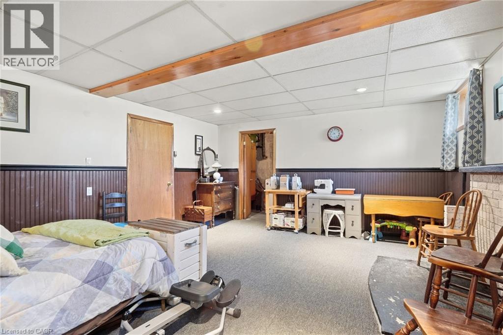 2579 LAKESHORE Road - Image 23