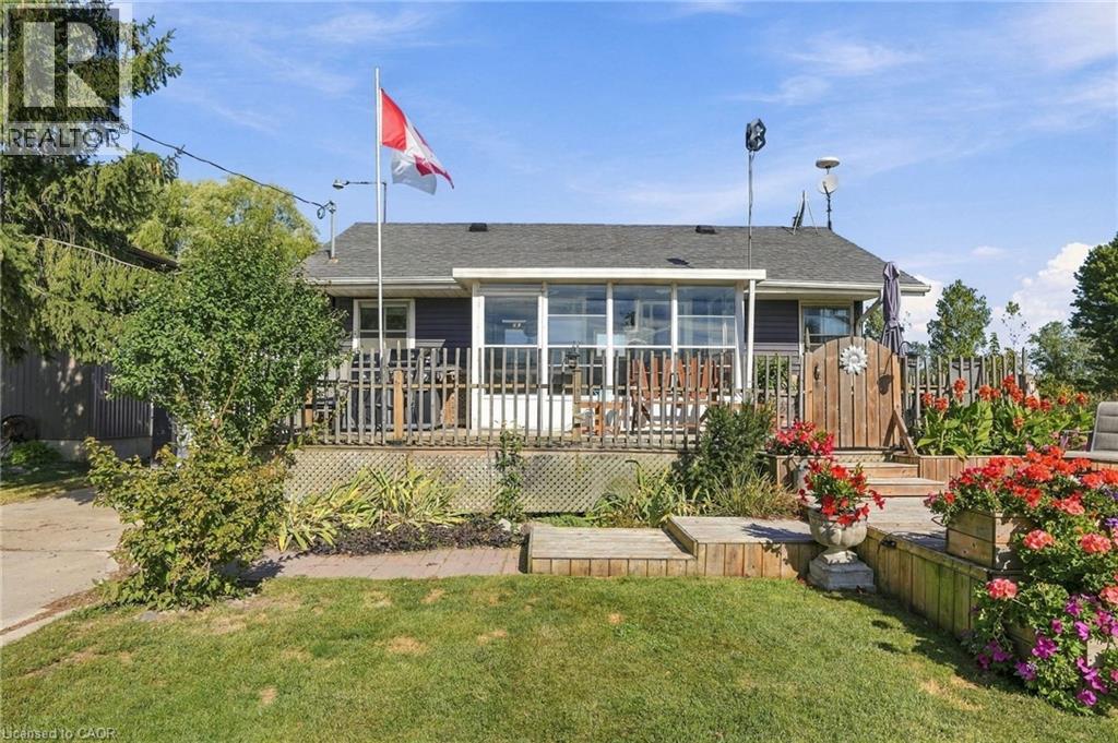2579 LAKESHORE Road, Dunnville — photo 2