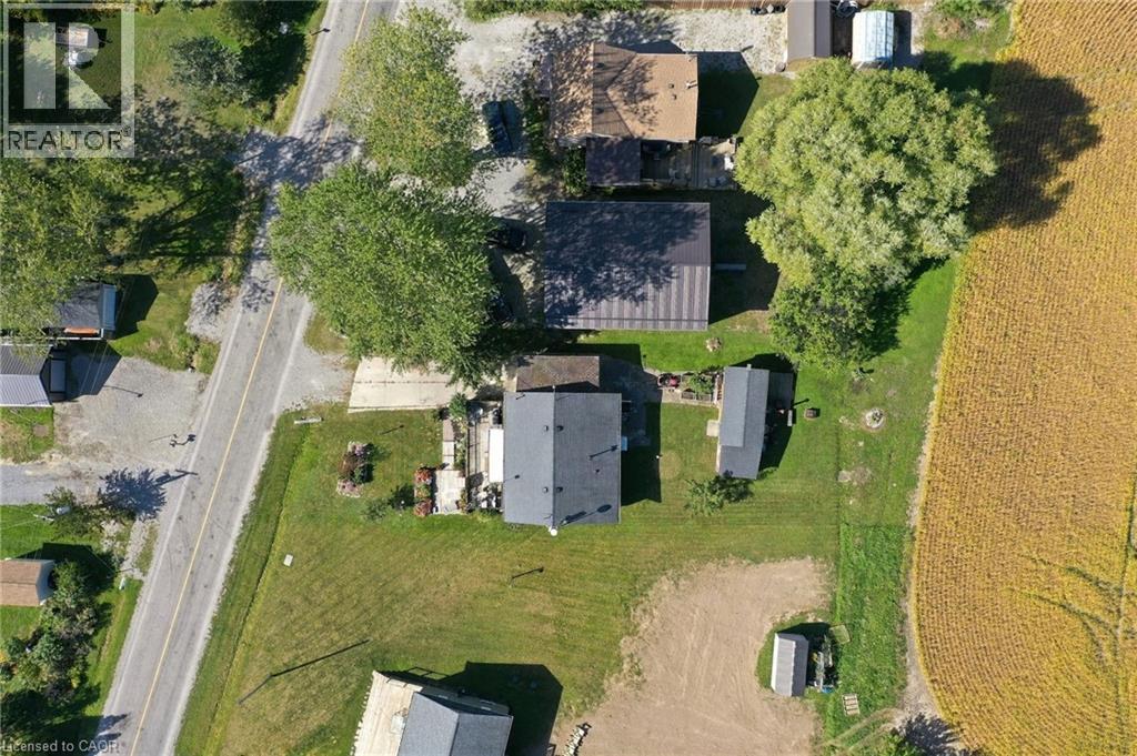 2579 LAKESHORE Road - 40