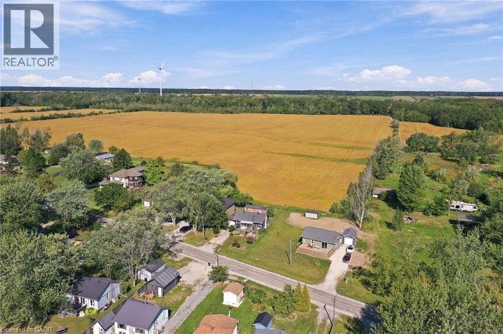 2579 LAKESHORE Road - Image 39
