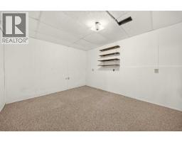 53, 55 Lemoyne Crescent W, Lethbridge, AB T1K4J7 Photo 34