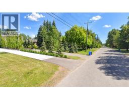 7219 Bow Crescent Nw, Calgary, AB T3B2C9 Photo 42