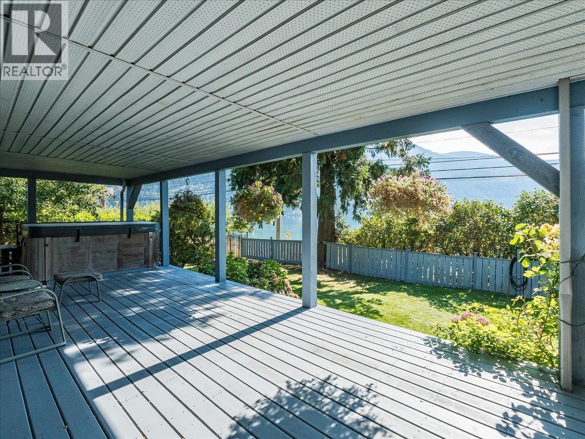 1512 Nasookin Road - 12