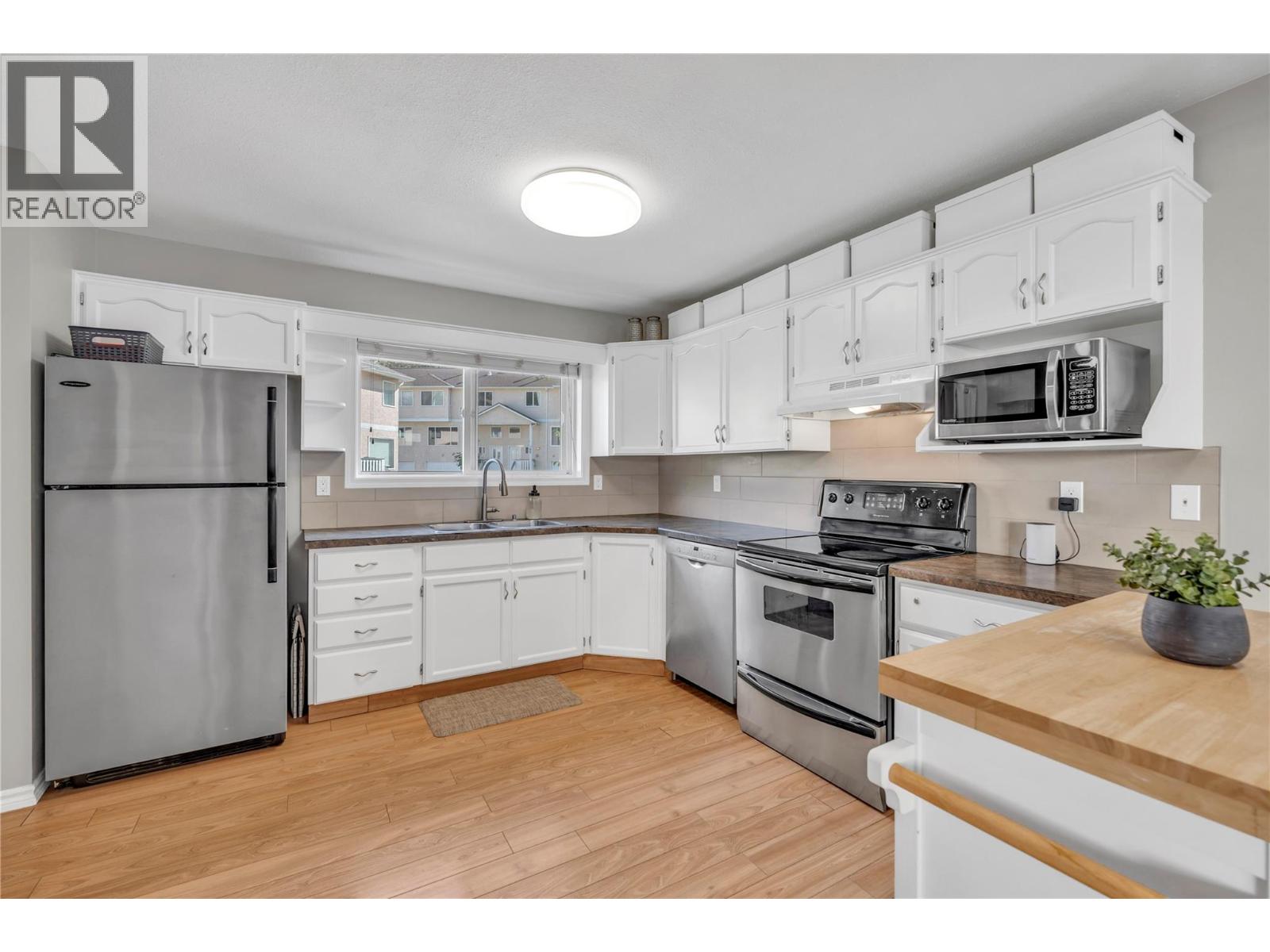 1458 Penticton Avenue Unit# 142, Penticton