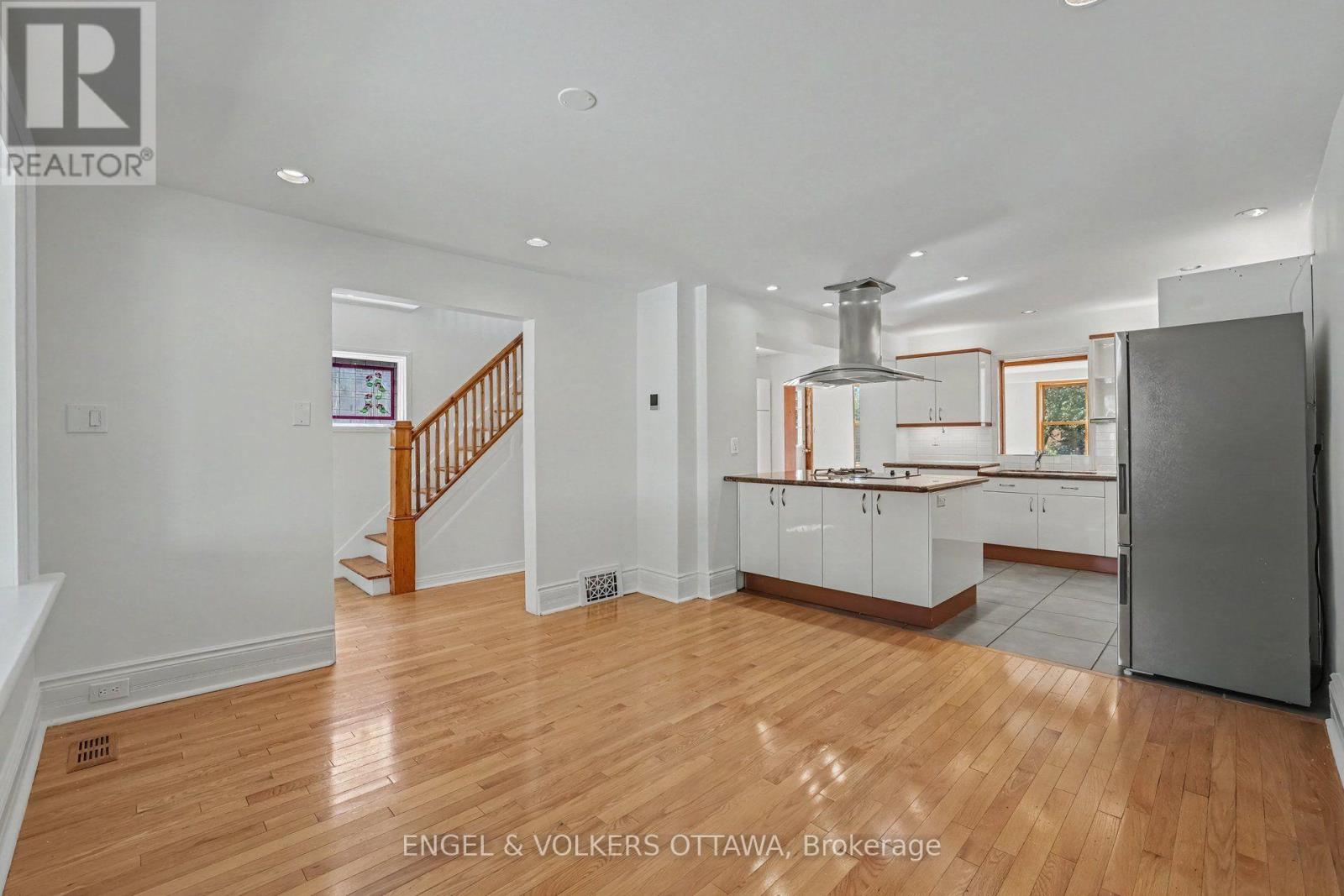 38 ROCKCLIFFE WAY, Ottawa — photo 10