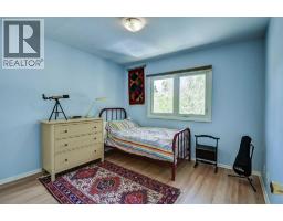 Bedroom - 47 Cambridge Road Nw, Calgary, AB T2K1R1 Photo 16