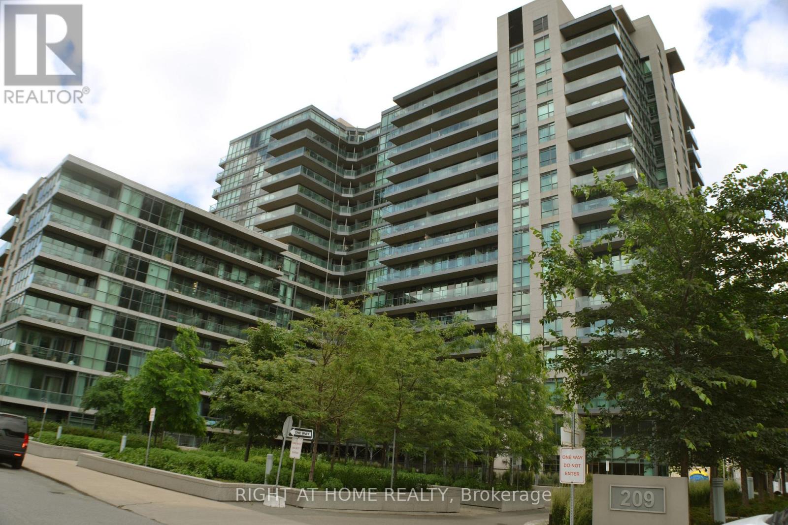 1058 - 209 FORT YORK BOULEVARD, Toronto (Niagara)
