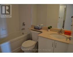 1058 - 209 Fort York Boulevard, Toronto, ON M5V4A1 Photo 11